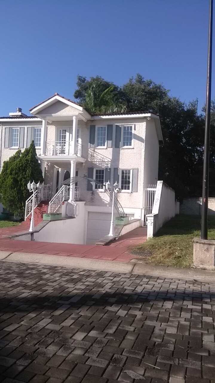 Casa en renta en Circuito,Acacias 143, Rancho san jose del tajo