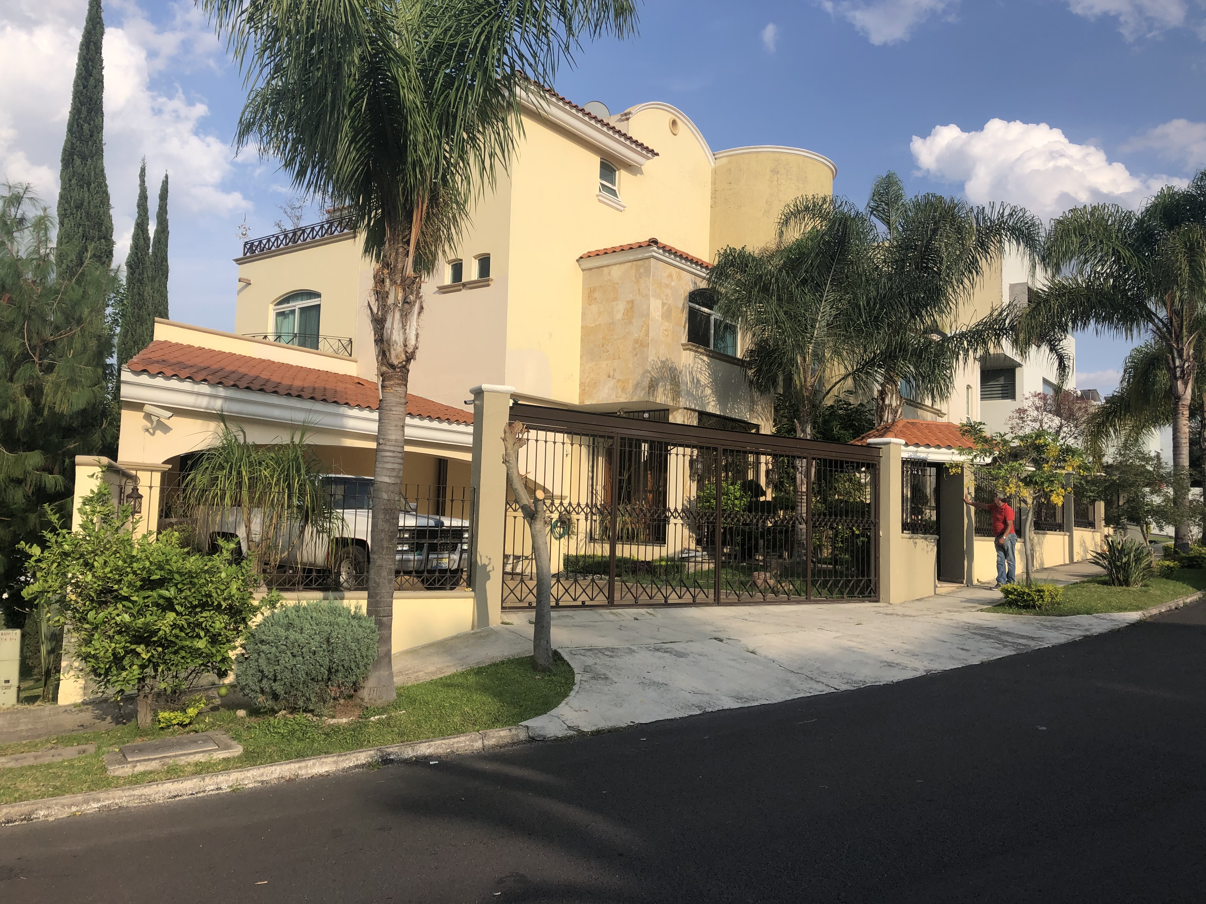 Casa en venta en Circuito,Del,Lince,Oriente 1, Bugambilias 2da seccion