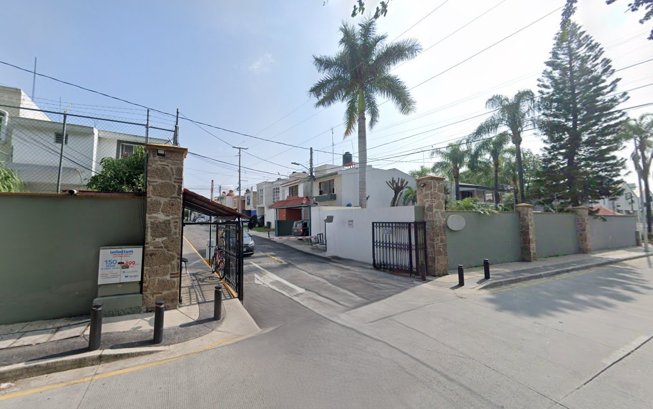 VENTA DE JUICIO HIPOTECARIO EN ABETOS LOS ENCINOS.