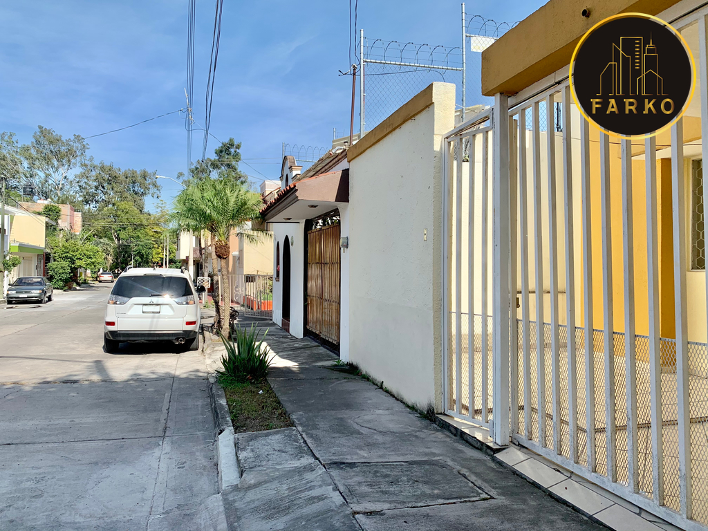 Casa en venta en Lisboa 29, Ciudad del valle, Tepic, Nayarit Casas y Terrenos