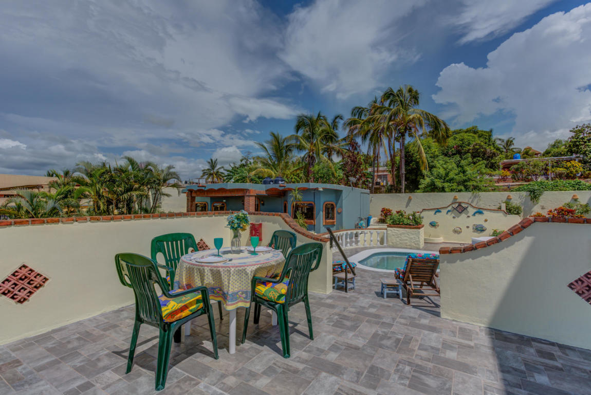 Casa en venta en Jacarandas 10, La peñita de jaltemba, Compostela