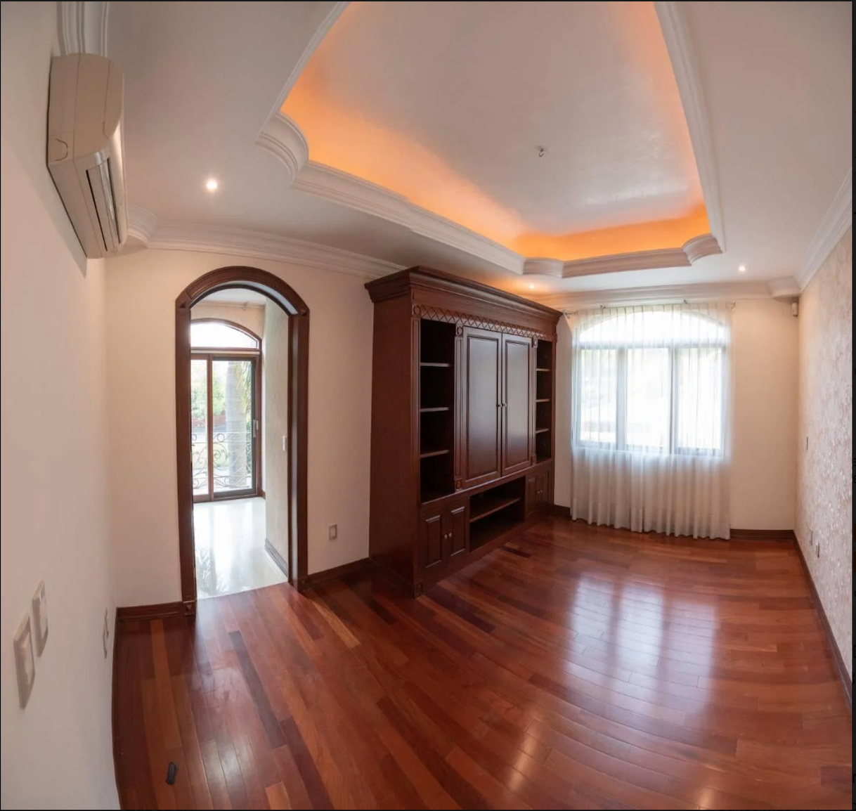 Casa en venta en Boulevard 2222, Colonia puerta de hierro, Zapopan